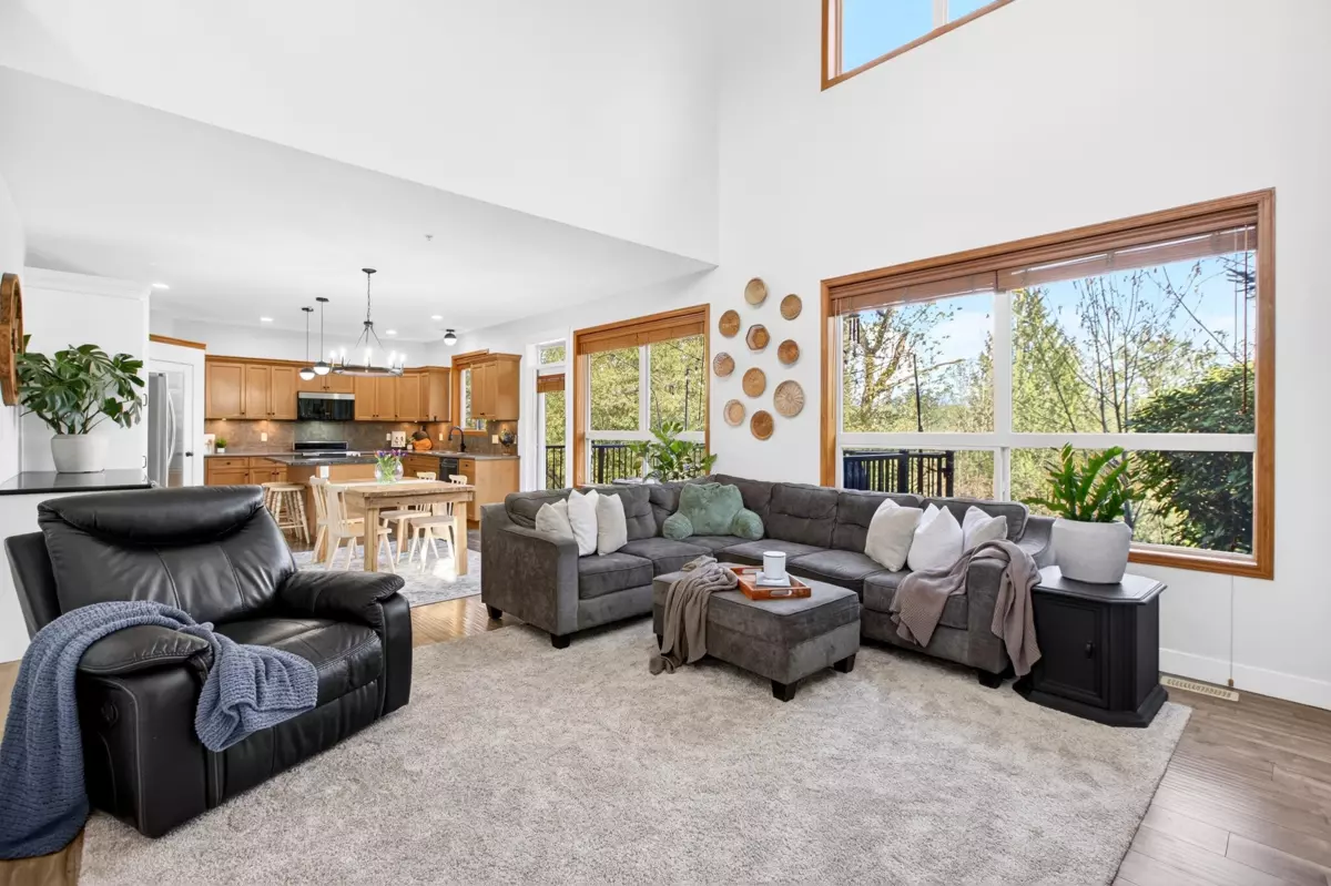 Living Room Photo of 22 24185 106b Avenue, Maple Ridge, BC