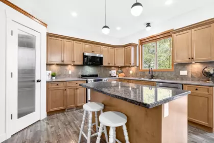 Breakfast Nook Photo of 22 24185 106b Avenue, Maple Ridge, BC