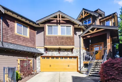 Front Yard Photo of 22 24185 106b Avenue, Maple Ridge, BC