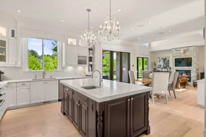 Breakfast Nook Photo of 350 198th Street, Langley, BC