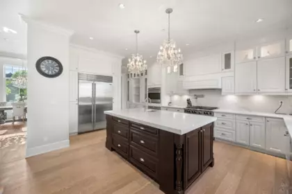 Pantry Photo of 350 198th Street, Langley, BC