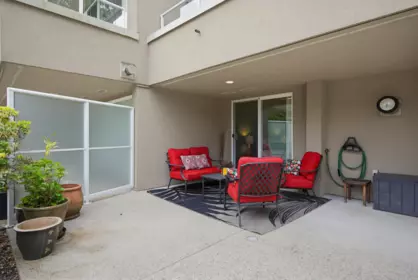 Garden / Landscaping Photo of 104 1400 View Crescent, Tsawwassen, BC