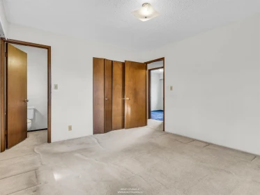 Primary Bathroom Photo of 2553 Bendale Road, North Vancouver, BC