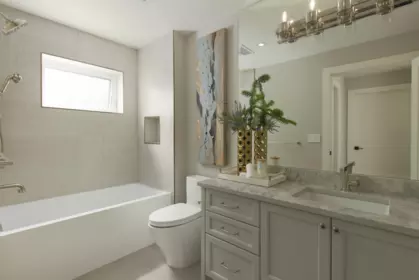 Hot Tub / Spa Photo of 5591 Mackenzie Street, Vancouver, BC