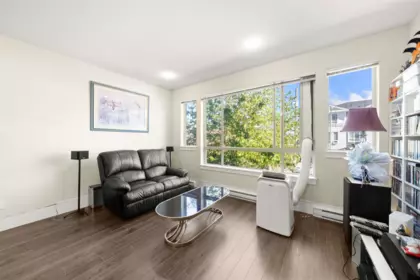 4 19752 55a Avenue, Langley, BC, Langley — Townhouse for sale
