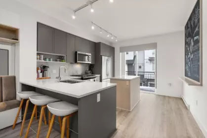 Kitchen Photo of 63 9718 161a Street, Surrey, BC