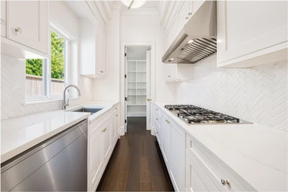 Pantry Photo of 13062 15a Avenue, Surrey, BC