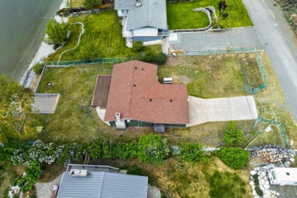 Fitness Center Photo Near 5508 Harmon Estates Road, No City Value, BC