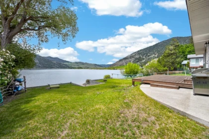 Outdoor Patio Photo of 5508 Harmon Estates Road, No City Value, BC