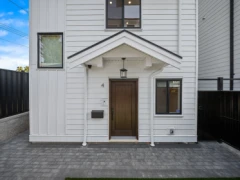 4 3786 Peter Street, Burnaby, BC