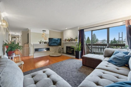 Kitchen Photo of 10316 Johnson Wynd, Delta, BC