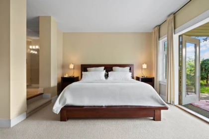 Bedroom 3 Photo of 300 Ocean Crest Drive, West Vancouver, BC