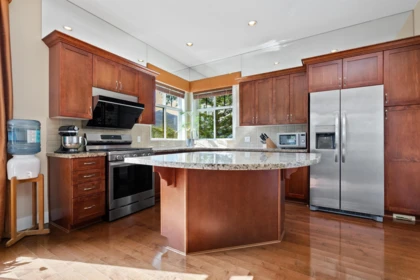 Pantry Photo of 300 Ocean Crest Drive, West Vancouver, BC