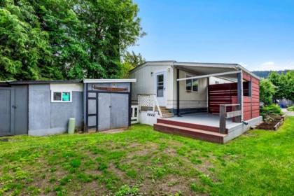 Outdoor Deck Photo of 26 44565 Monte Vista Drive, Chilliwack, BC