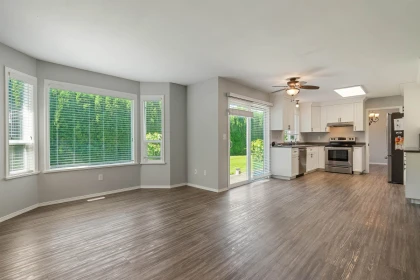 Primary Bathroom Photo of 7665 Sapphire Drive, Chilliwack, BC