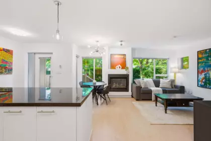 Breakfast Nook Photo of TH1 1288 Chesterfield Avenue, North Vancouver, BC