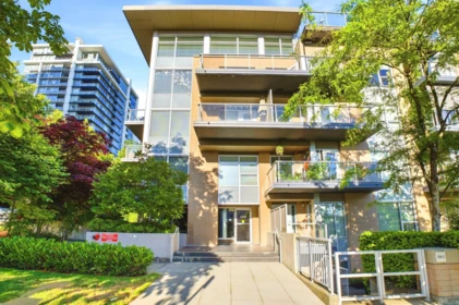 Staircase Photo of TH1 1288 Chesterfield Avenue, North Vancouver, BC