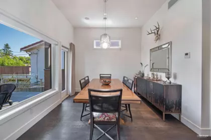 Breakfast Nook Photo of 3853 W 14th Avenue, Vancouver, BC