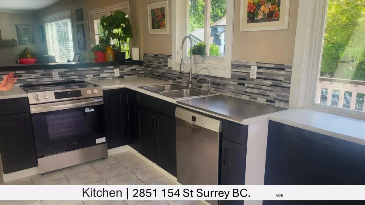 Dining Area Photo of 2851 154th Street, Surrey, BC
