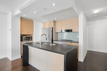 Kitchen Photo of 403 1530 W 8th Avenue, Vancouver, BC