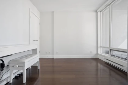 Walk-In Closet Photo of 403 1530 W 8th Avenue, Vancouver, BC