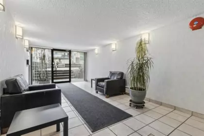 Powder Room Photo of 104 425 Ash Street, New Westminster, BC