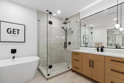 Guest Bathroom Photo of 7 3075 160 Street, Surrey, BC