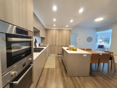 4801 3809 Evergreen Place, Burnaby, BC, Burnaby — Apartment/Condo for sale
