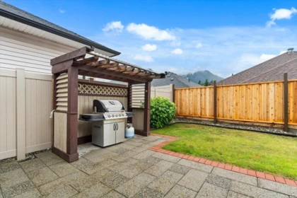 Outdoor Kitchen Photo of 19 20118 Beacon Road, Hope, BC