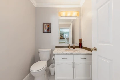 Primary Bathroom Photo of 11458 90 Avenue, Delta, BC