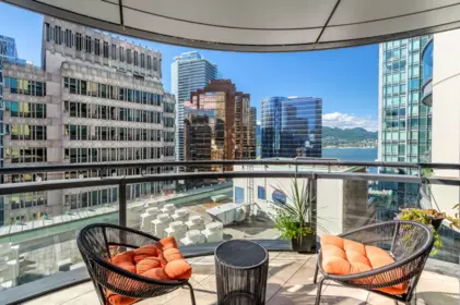 1406 838 W Hastings Street, Vancouver, BC, Vancouver — Apartment/Condo for sale