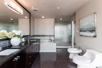 Laundry Room Photo of 3402 939 Homer Street, Vancouver, BC