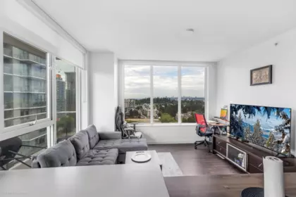 Basement Recreation Room Photo of 1810 13428 105 Avenue, Surrey, BC