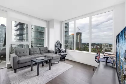 Office / Den Photo of 1810 13428 105 Avenue, Surrey, BC