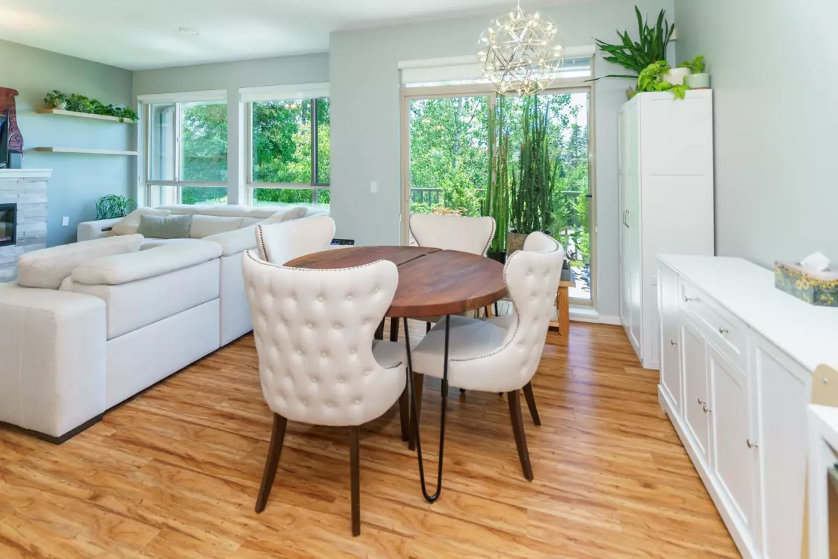 Dining Area Photo of 7 3138 Dayanee Springs Boulevard, Coquitlam, BC