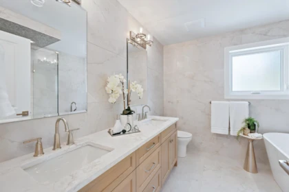 Powder Room Photo of 3490 Church Street, North Vancouver, BC