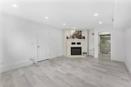 Laundry Room Photo of 14180 Kindersley Drive, Surrey, BC