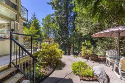 Backyard Photo of 5088 Parkview Road, Madeira Park, BC