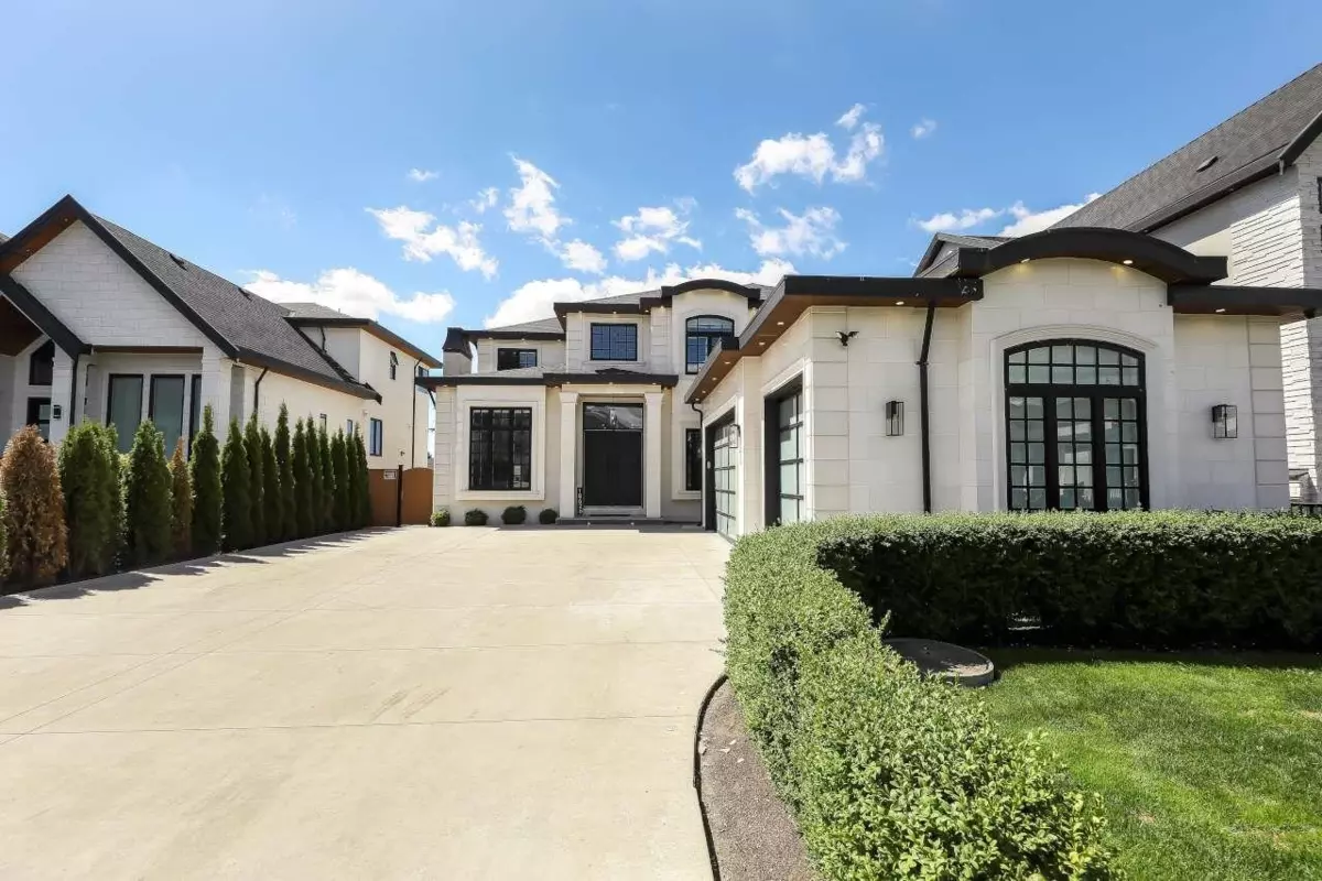 Exterior Rear Photo of 18626 57 Avenue, Surrey, BC