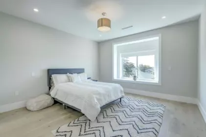Basement Recreation Room Photo of 18626 57 Avenue, Surrey, BC