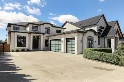 18626 57 Avenue, Surrey, BC, Surrey — Single Family Residence for sale