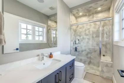 Mudroom Photo of 18626 57 Avenue, Surrey, BC