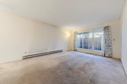 Walk-In Closet Photo of 115 1440 E Broadway Street, Vancouver, BC