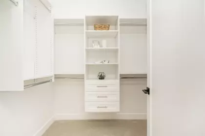 Basement Recreation Room Photo of 1938 167a Street, Surrey, BC