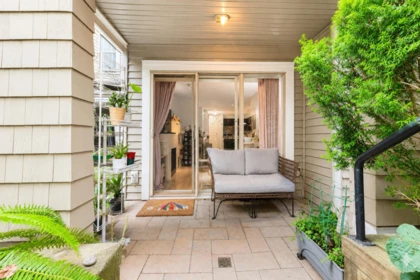 Breakfast Nook Photo of 119 2088 Beta Avenue, Burnaby, BC