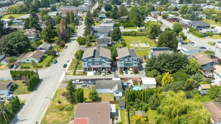 Community Amenities Photo (Clubhouse) of 5 46545 Brooks Avenue, Chilliwack, BC