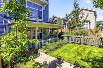 1406 11295 Pazarena Place, Maple Ridge, BC, Maple Ridge — Townhouse for sale