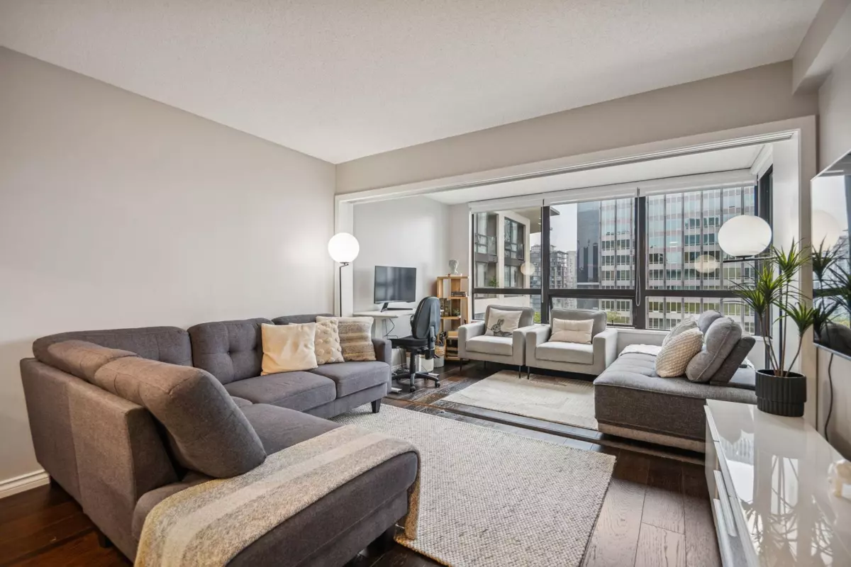 Living Room Photo of 2205 938 Smithe Street, Vancouver, BC