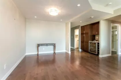 Kitchen Island Photo of 2302 1500 Howe Street, Vancouver, BC