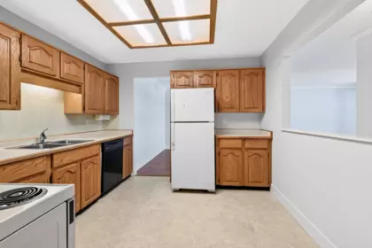 Breakfast Nook Photo of 311 32833 Landeau Place, Abbotsford, BC